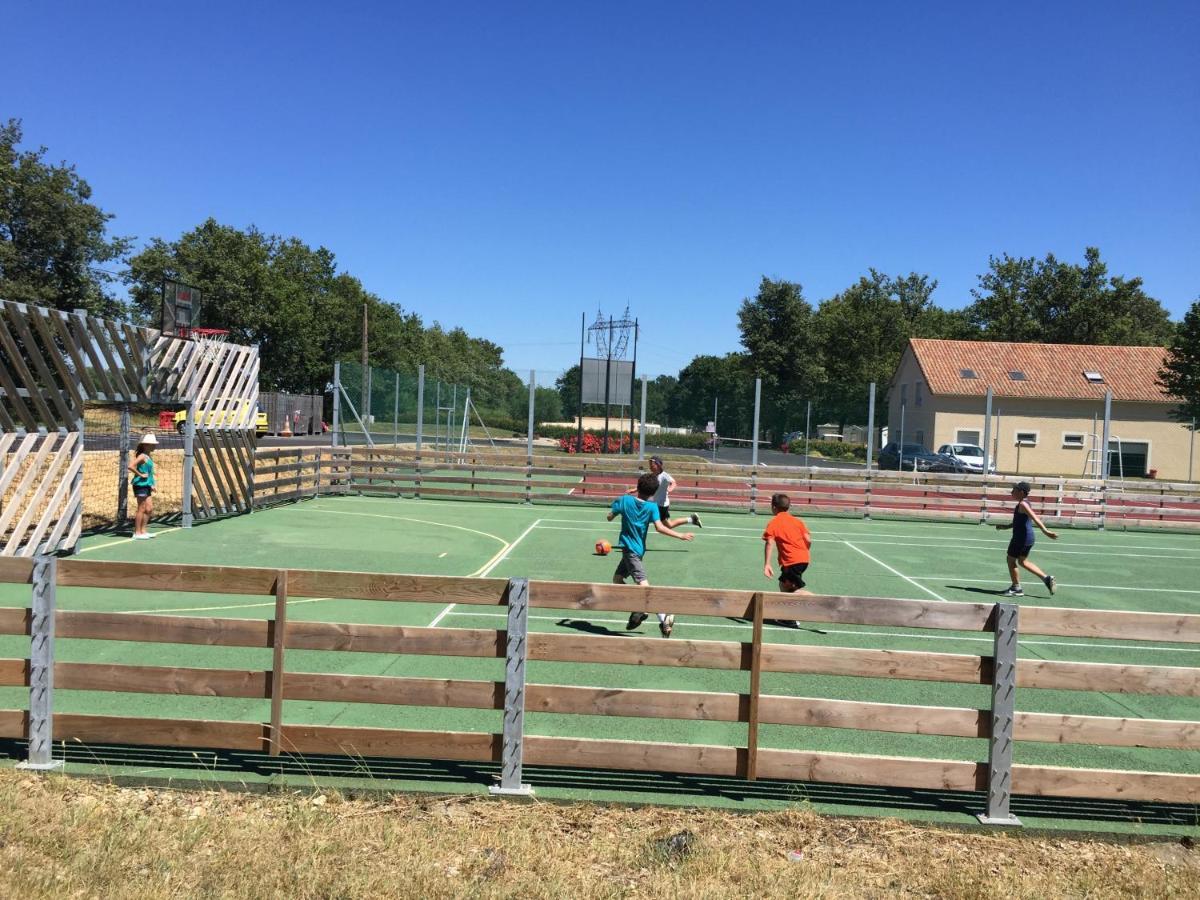 Camping Les Petites Minaudieres Coussay-les-Bois Exterior photo